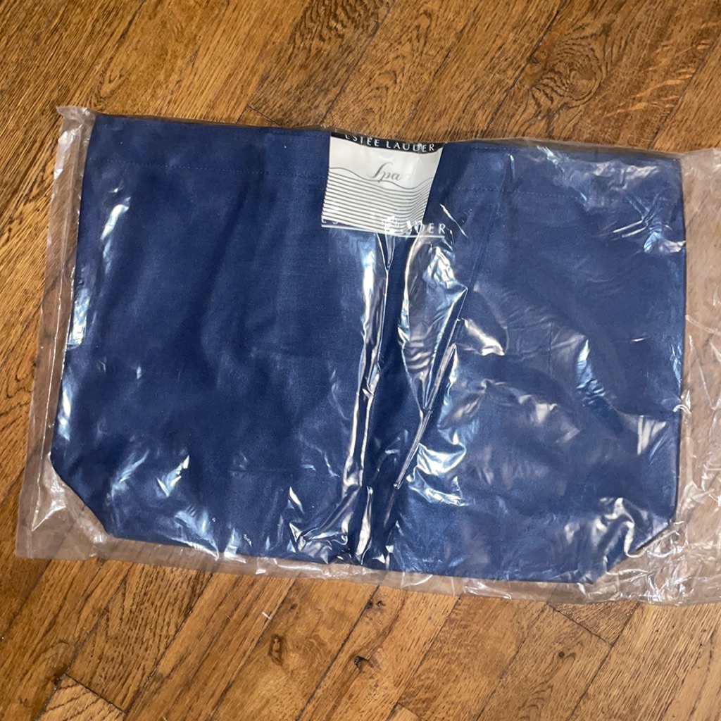 Nwt Este Lauder Brand New Plastic Tote